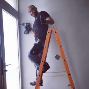 Professionelle Hausmeisterarbeit und Gebäudewartung in Rüsselsheim - Sterne Hausmeisterservice